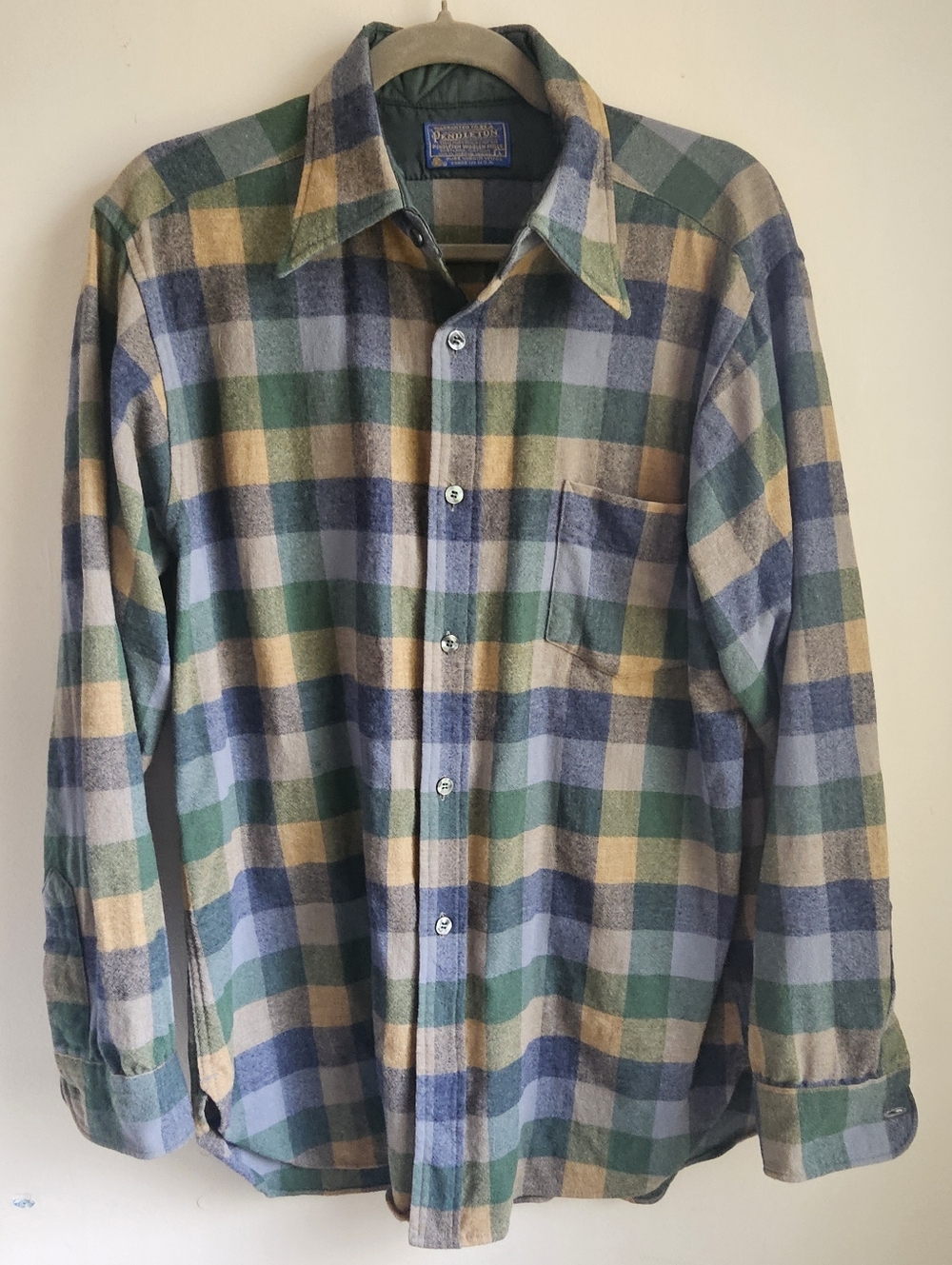 Vintage Pendleton Men's Plaid Button-Down FlannelShirt - Green Blue Tan